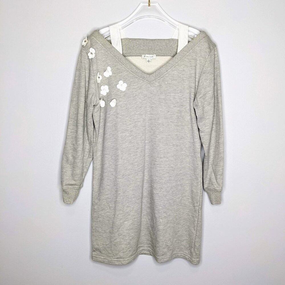 Stellah Gray Off Shoulder Long Sleeve V-Neck Floral Embellished Top Size S